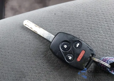 2011 Honda Civic Lx z USA, uszkodzony, nr VIN 2HGFA1F51BH517792